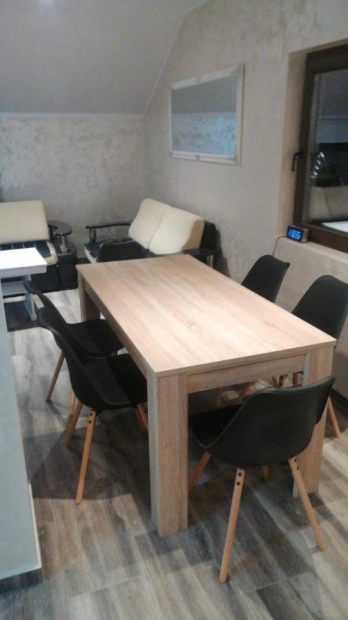 Apartmani Nevena Divčibare エクステリア 写真
