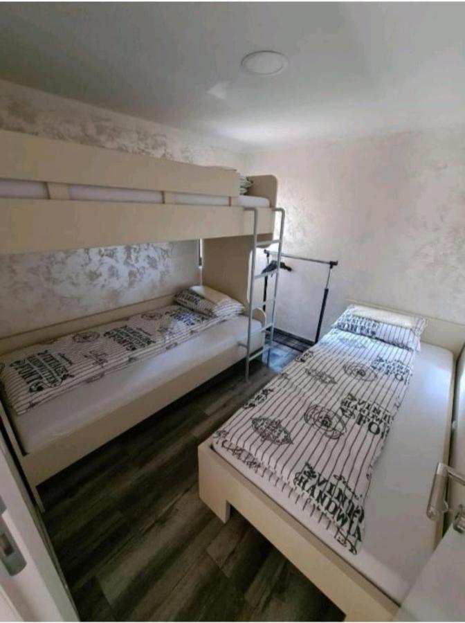 Apartmani Nevena Divčibare エクステリア 写真